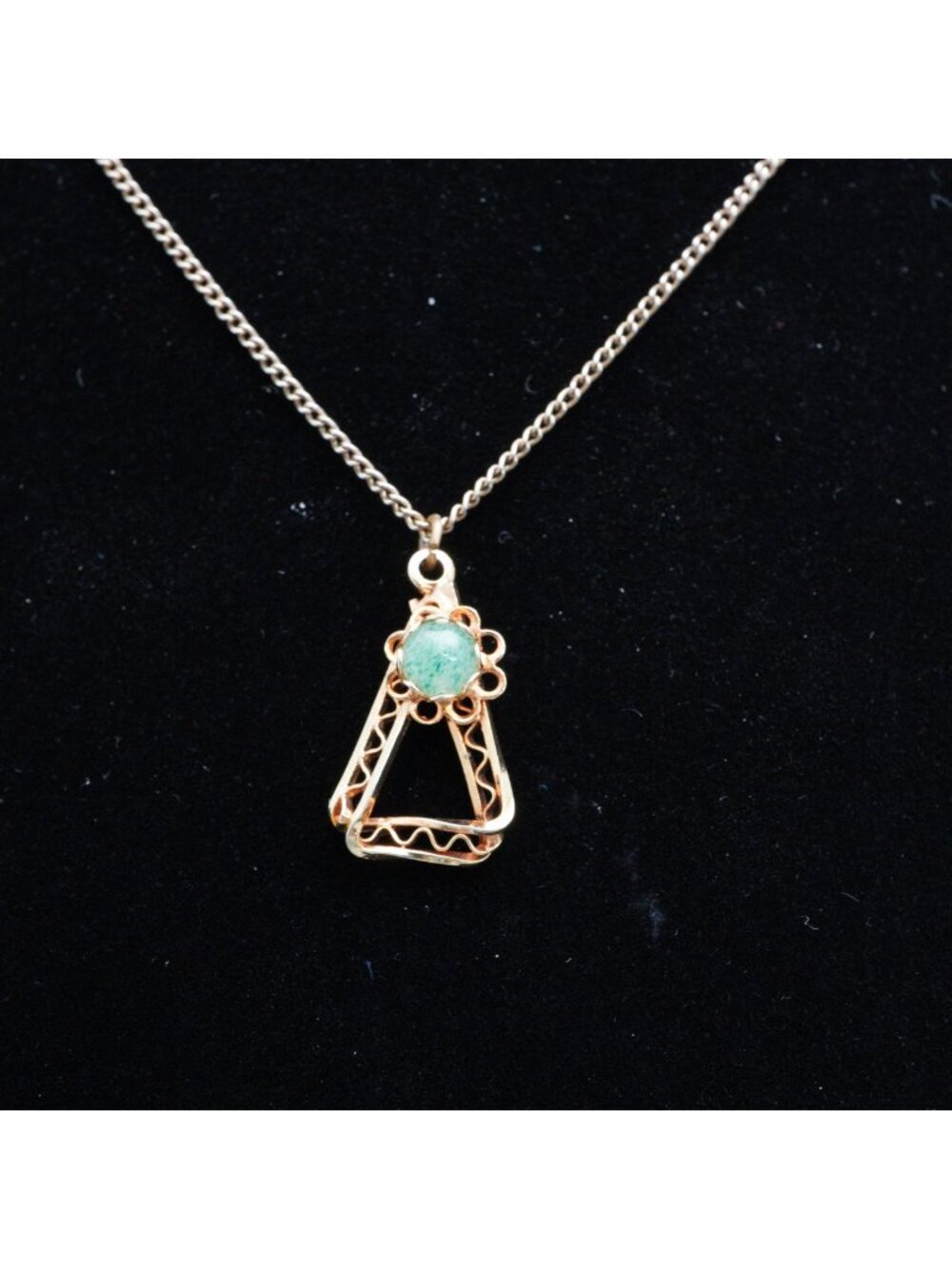 Vintage Gold-Tone Openwork Pendant Necklace Green Stone 18"